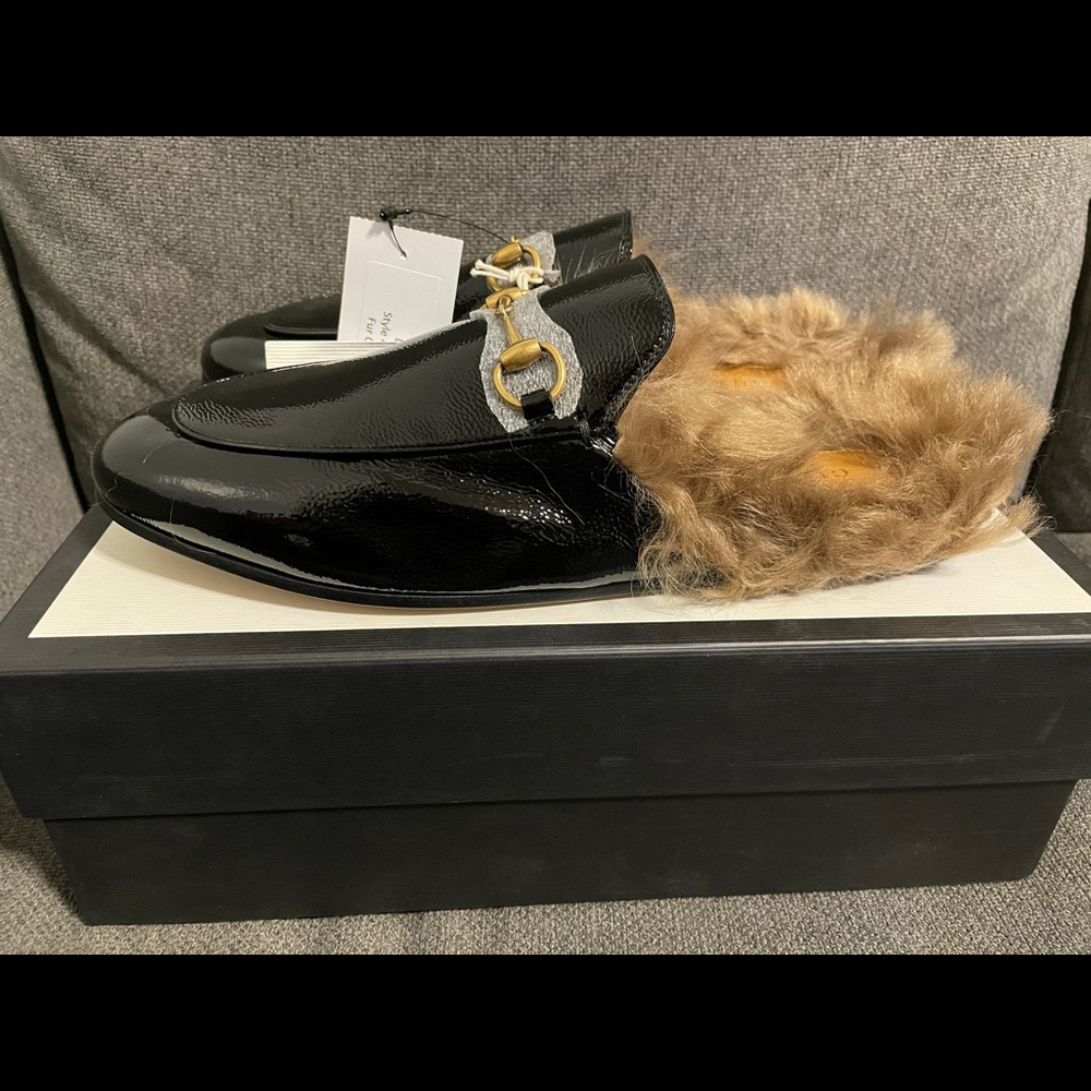 Gucci Princetown Slippers in Black Patent size 39